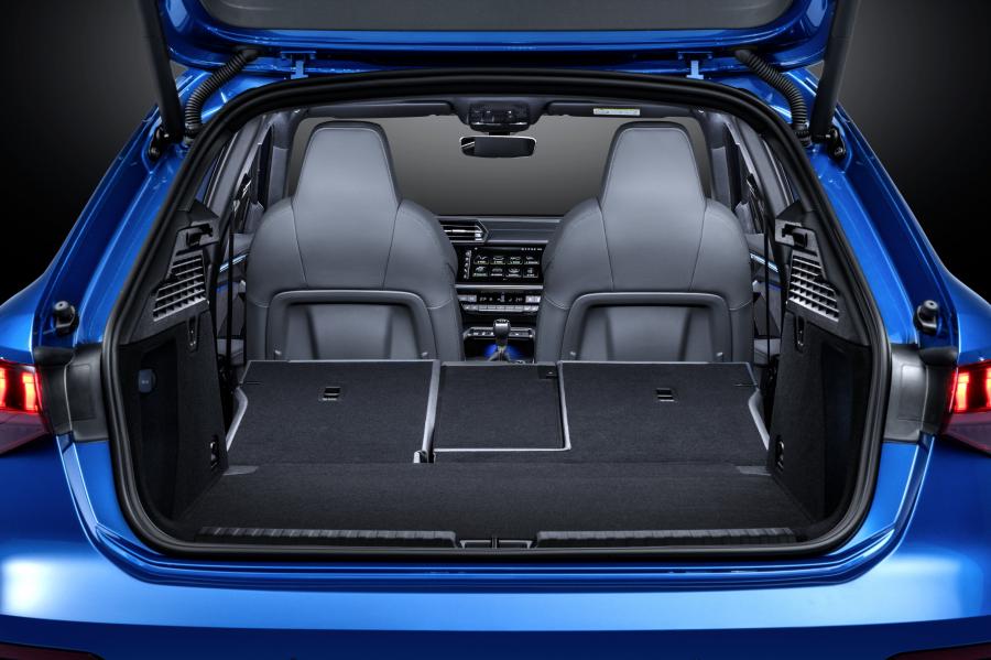 Багажник Audi A3 Sportback 35 TFSI 2020 года  (WW) (фото 22 из 57)